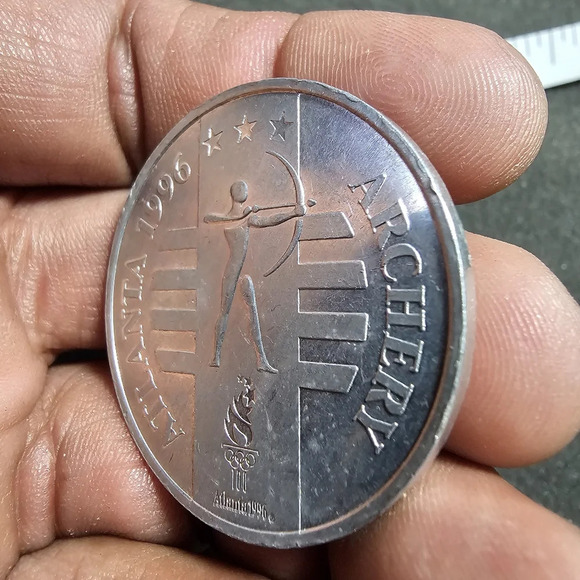1996 Atlanta Olympics General Mills Archery Token Challenge Coin Silver Tone sho - Picture 5 of 7